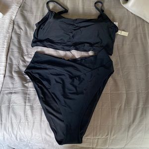 Crossover Extra large two piece set from aerie never worn!!